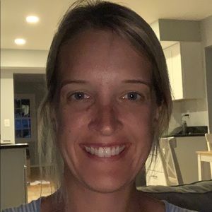 Meet your Posher, Iana